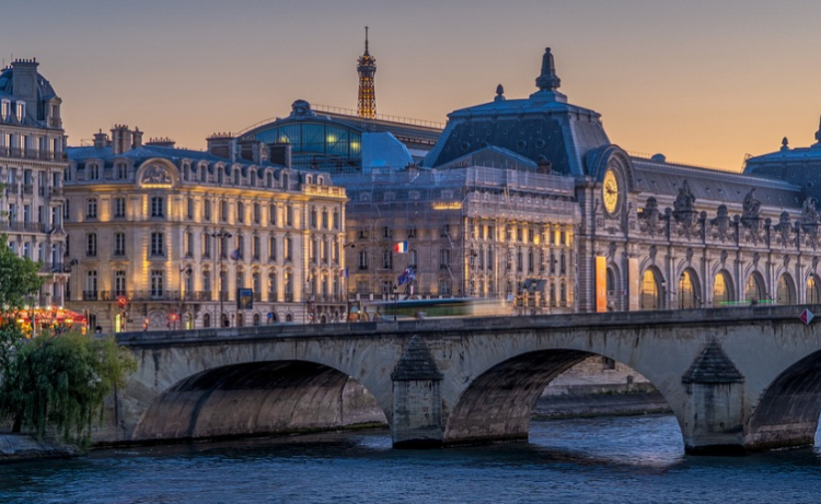 Entdecke Frankreich: Von den Wahrzeichen von Paris bis zur SchÃ¶nheit der CÃ´te d'Azur - Tipps fÃ¼r eine unvergessliche Reise